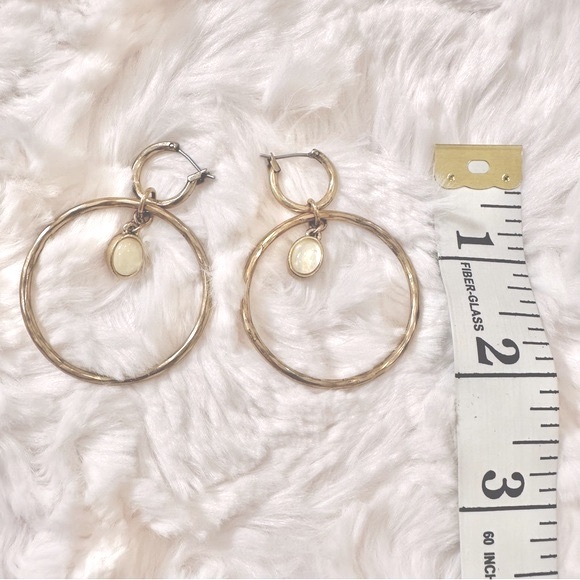 LUCKY BRAND Goldtone Blush and White Double Sided Stone Drop Hoop Earrings - Picture 4 of 4